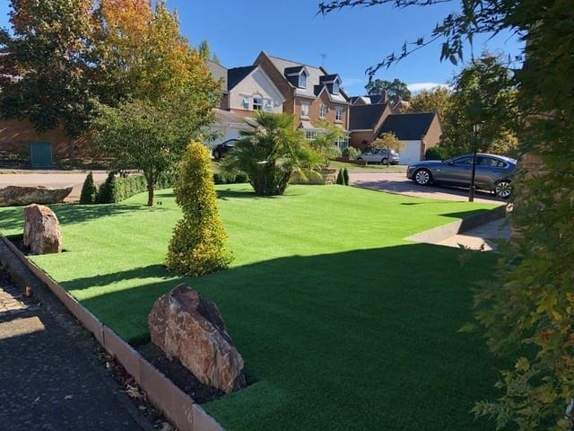 professional artificial grass installers